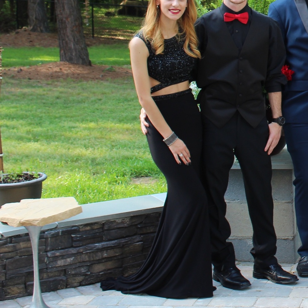 Sherri Hill Black two piece fitted prom dress